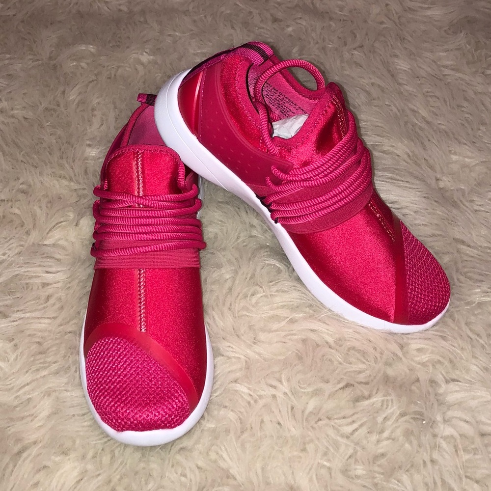 Fabletics ‘Pismo Neoprene Sneaker’